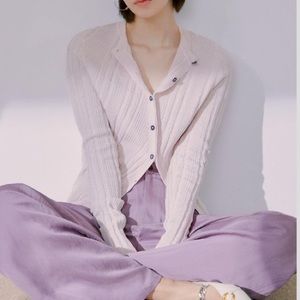 Meet your Posher, Q-li